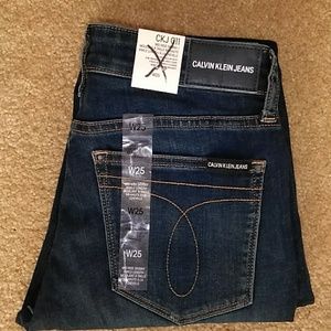 New Calvin Klein Mid Rise Skinny Sz 25 Ankle lengt